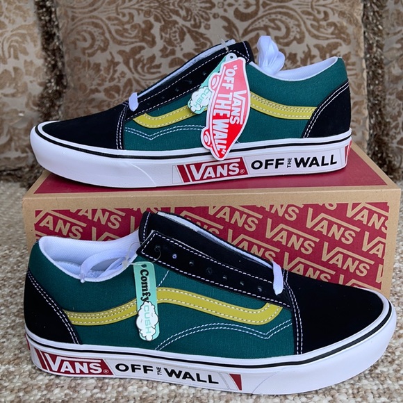 Vans Other - Vans Comfycush Old Skool Ftr Strd/Black/Trwht Men’